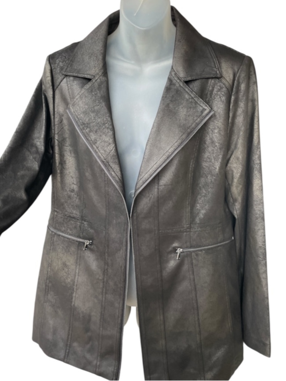 Charlie -B faux leather moto jacket black tones size large excellent Fall wear